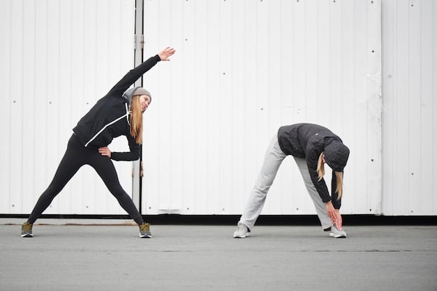 A split image showing one person properly stretching with dynamic movements and another person statically stretching before a workout to illustrate proper vs improper pre-workout preparation.