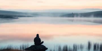 Discover the Benefits of Mindfulness Meditation for Stress Reduction and Well-being - Cover Image